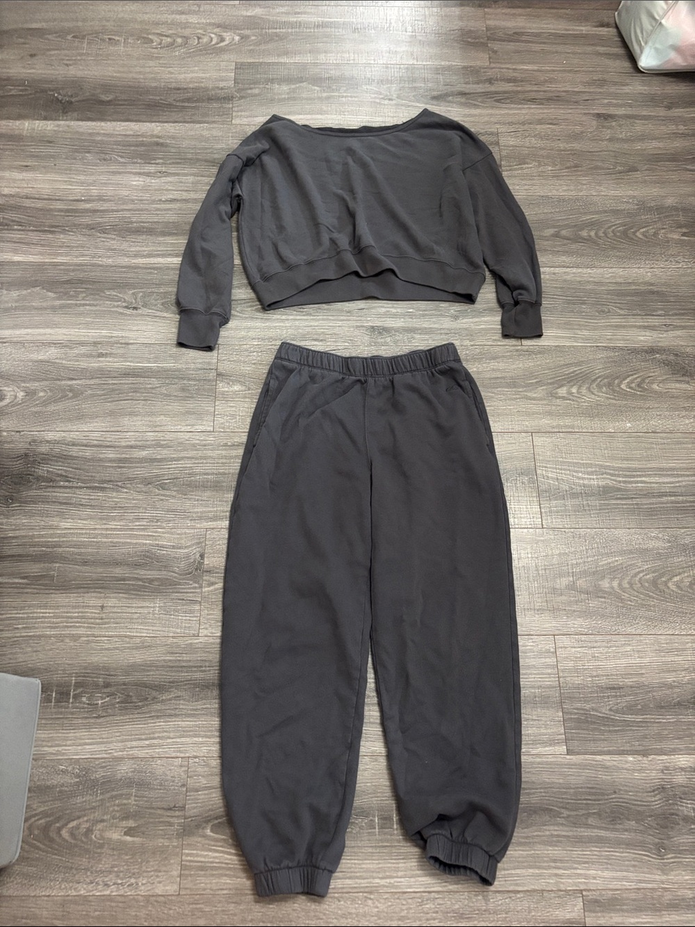Hollister Charcoal Crop Sweatshirt & Joggers Set